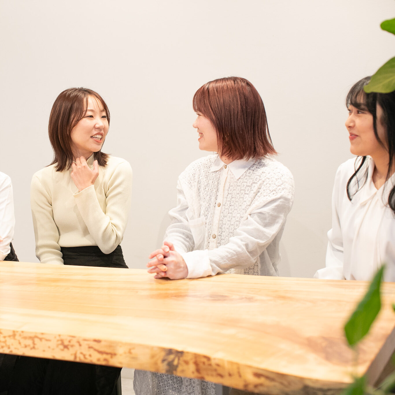 美容師手荒れ改善 滋賀県 長浜市 彦根 米原 美容師 転職 パート ママさん 女性美容師 子育て 育児休暇 求人 人気 口コミ トップクラス 高待遇 高給料 MISONO みその 美容院 手荒れ 改善 治る Badens取り扱い